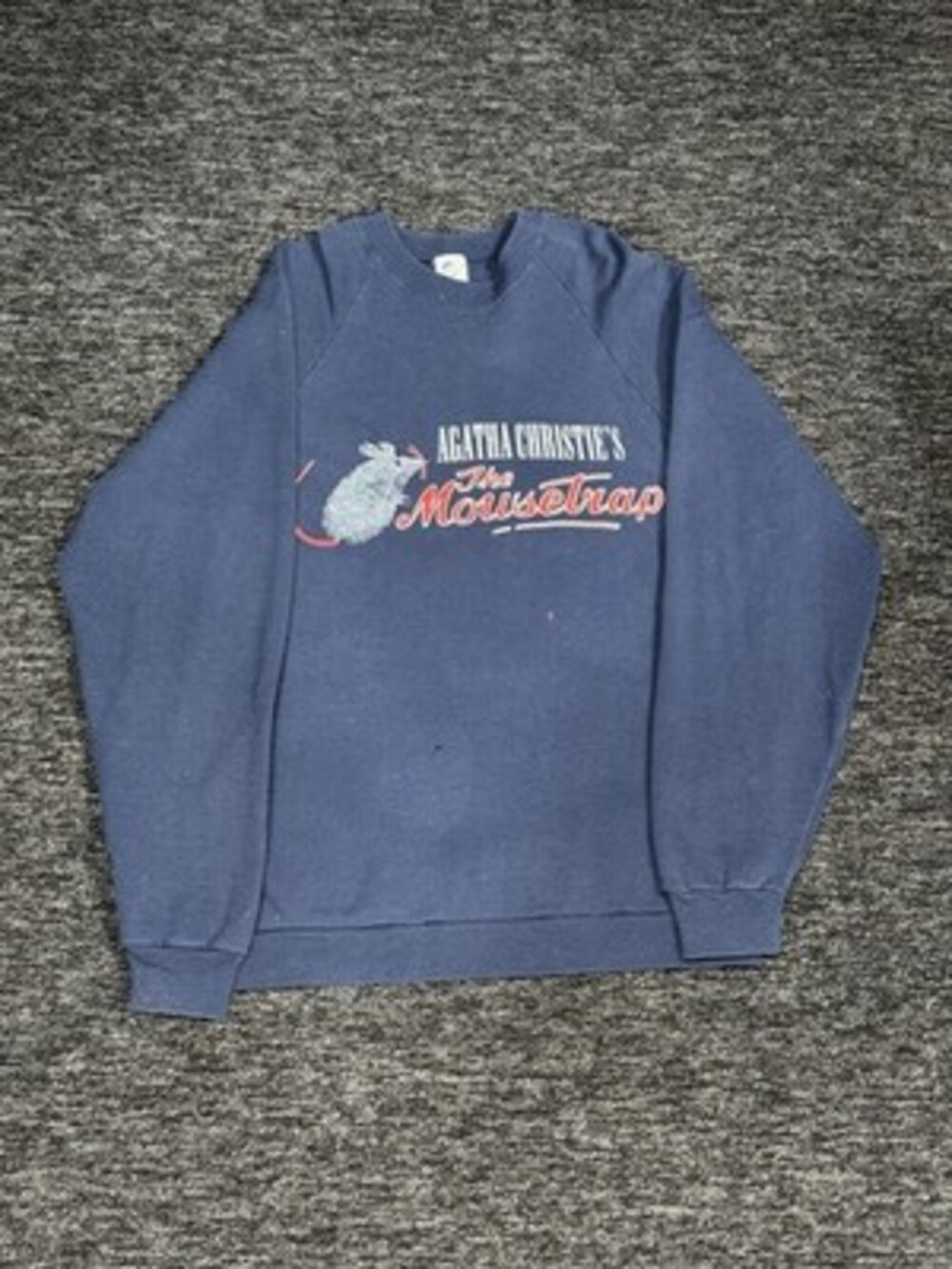 Vintage 1990s Agatha Christie's The Mousetrap Crewneck Sweatshirt Size XL